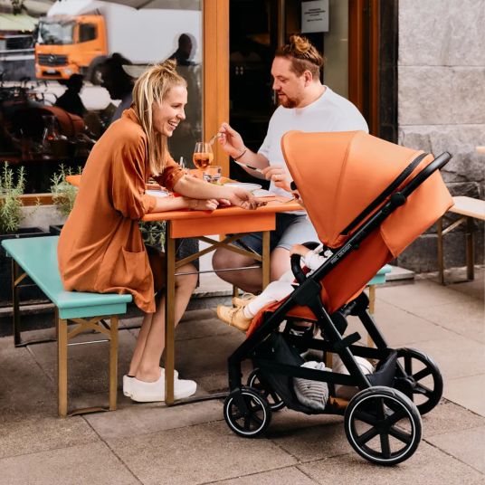 ABC Design Buggy & pushchair Avus incl. car seat Pebble Pro with one-hand folding and height-adjustable push bar (load capacity up to 25 kg) - Carrot