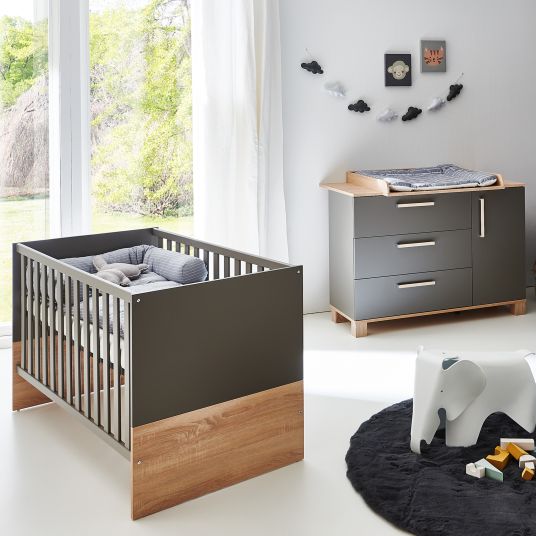 Arthur Berndt Set nursery 3 pezzi Cloe con armadio a 3 ante, letto, fasciatoio con fasciatoio - lava opaca / rovere segato