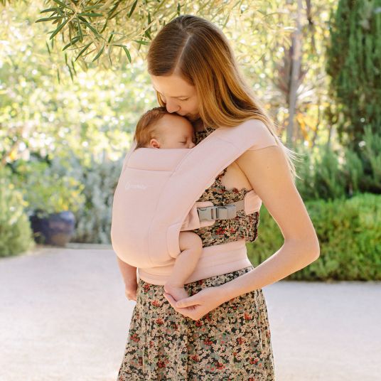 Ergobaby Babytrage Embrace für Neugeborene - Blush Pink