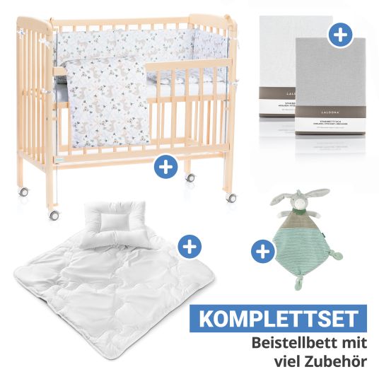 Fillikid 10-tlg. Beistellbett-Komplett-Set Nino inkl. Matratze, Bettwäsche, Spannbetttücher, Nestchen, Steppbett & Schmusetuch - Kangaroo Weiß - Natur