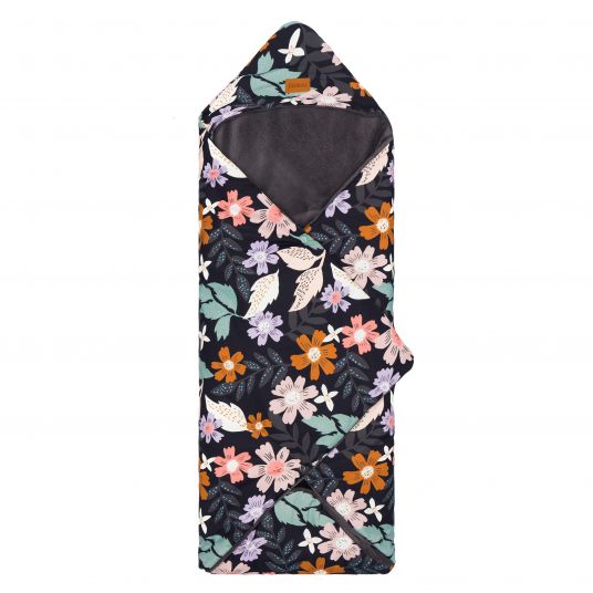 Fillikid Tanaga fleece footmuff for infant carrier and baby bath - flowers