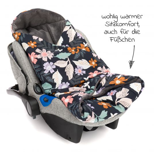 Fillikid Tanaga fleece footmuff for infant carrier and baby bath - flowers