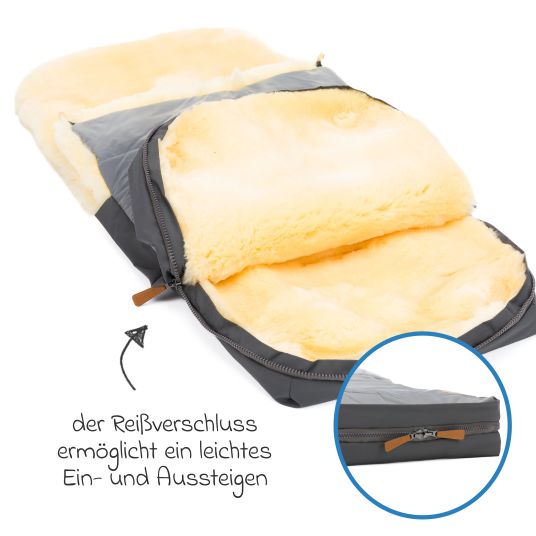 Fillikid Lammfell-Fußsack Bernina Reflect mit reflektierendem Außenmaterial für Buggy, Sport- und Kinderwagen - Silber