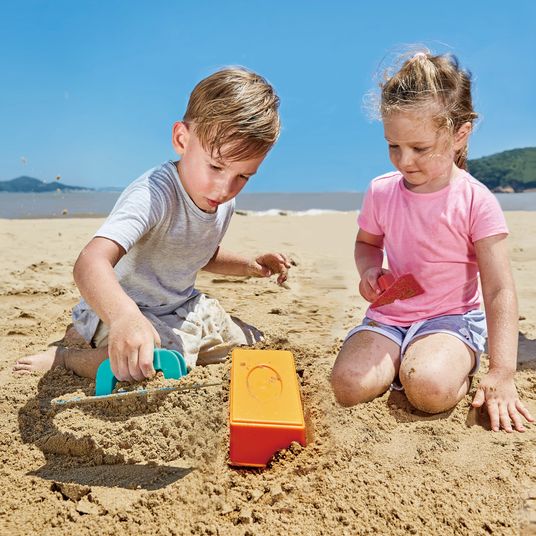 Hape Set di giochi da spiaggia da 3 pezzi - mastro muratore
