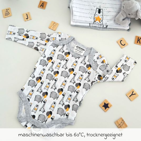 Hauck Beta Plus Whitewashed 9-tlg. Newborn Set - Hochstuhl + 2in1 Neugeborenen-Aufsatz & Wippe Deluxe + Essbrett + Sitzpolster + GRATIS Langarmbody 4er Pack - Sand