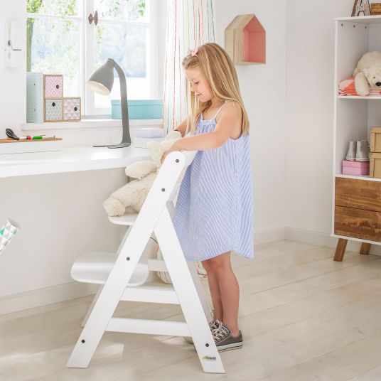 Hauck Alpha Plus White high chair - in a savings set incl. Click Tray dining board + Nordic Grey seat cushion