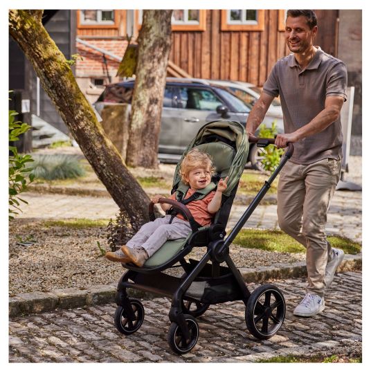 Hauck Kombi-Kinderwagen Comfort N Care Set - inkl. Babywanne, Sportsitz, Beindecke und Getränkehalter - Olive