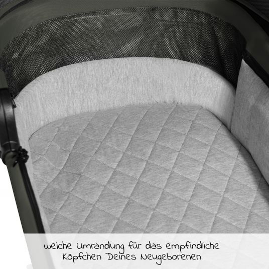 Hauck Kombi-Kinderwagen Walk N Care Set inkl. Babywanne, Sportsitz, Beindecke und XXL Zubehörpaket - Dark Olive