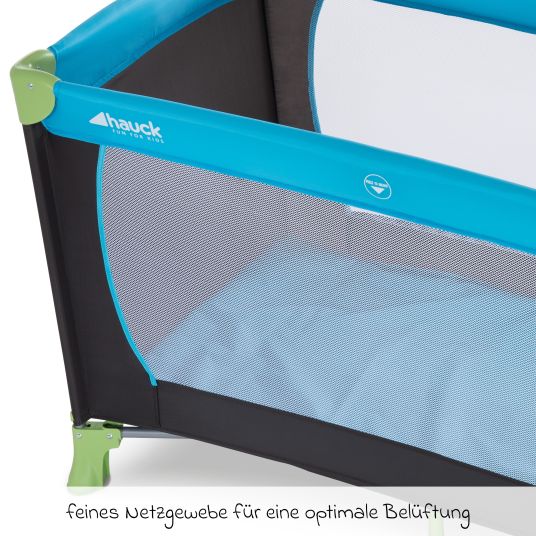 Hauck Travel cot XXL economy set - Dream`n Play incl. Alvi travel cot mattress + waterproof bed insert + 2 fitted sheets + insect protection - Waterblue