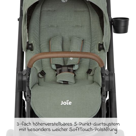 joie Set 4in1 Versatrax per passeggini fino a 22 kg con navicella Ramble XL, seggiolino auto Pebble Pro, base Isofix, cintura attività, peluche, gioco da afferrare, adattatore e pacchetto accessori - Laurel