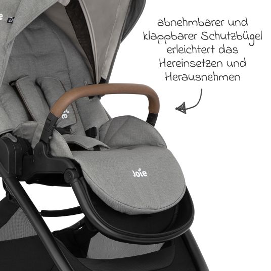 joie Set 4in1 Versatrax per passeggini fino a 22 kg con navicella Ramble XL, seggiolino auto Pebble Pro, base Isofix, trapezio attività, peluche, gioco da afferrare, adattatore e pacchetto accessori - Pebble