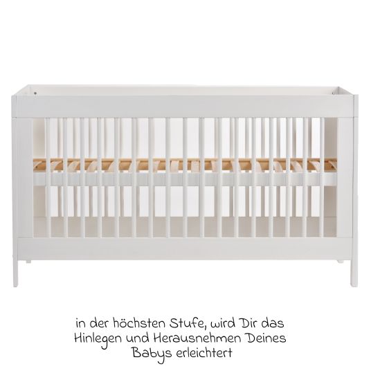 jonka Babybett und Kinderbett Erwin mit 3-fach höhenverstellbarem Lattenrost und 3 Schlupfsprossen 70 x 140 cm - Weiß