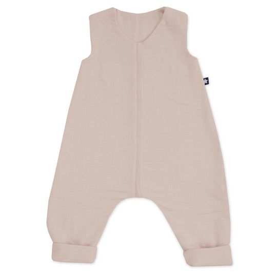 https://images.cdn.babyartikel.de/large/julius-zollner-sommerschlafsack-mit-fussen-sleep-overall-jumper-musselin-sand-gr-92-9282755203-d0.jpeg