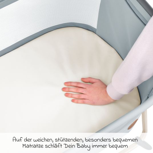 Maxi-Cosi Beistellbettchen Tori Beyond Eco Care ab Geburt - 6 Monate inkl. Matratze & Tragetasche - Grey