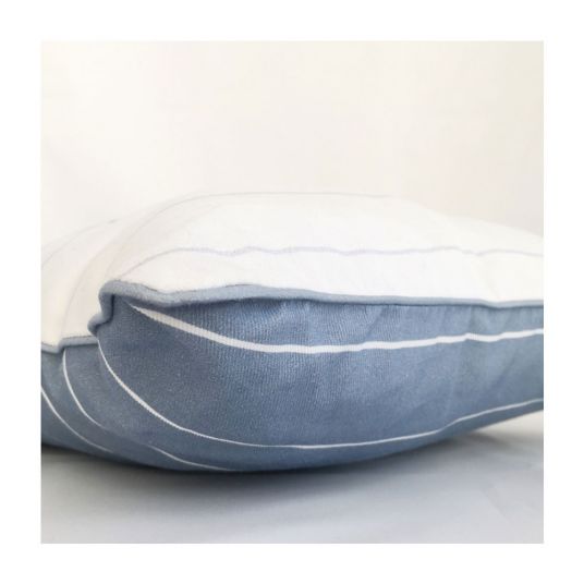 Mintkind Pillowcase - Whale - 40 x 40