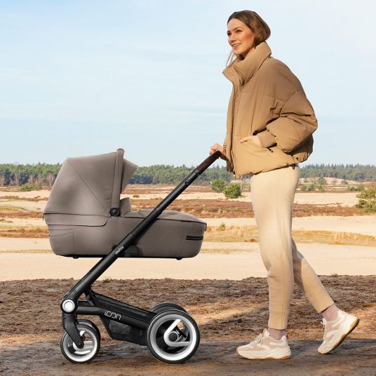 Mutsy Combi Stroller Icon Silver Handle Brown incl. Baby Carrycot, Sport Seat & XXL Accessory Pack - Leisure Fjord
