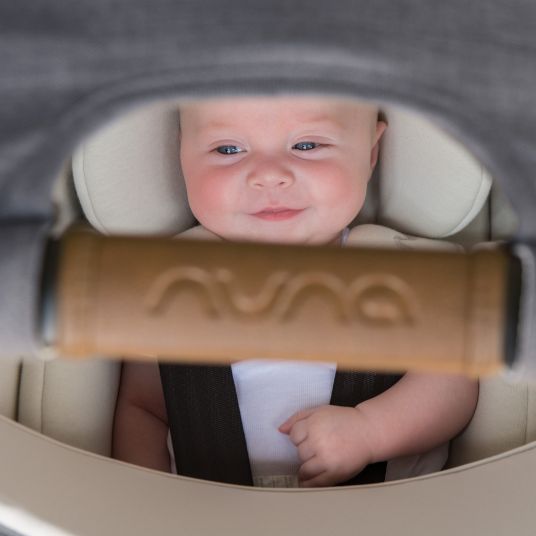 Nuna Auto-Babywanne CARI next im Auto und auf dem Kinderwagen verwendbar - Caviar