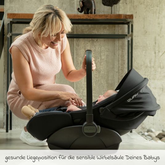 Nuna Babyschale ARRA next i-Size ab Geburt bis 13 kg (40 cm - 85 cm) Liegeposition 157° inkl. Sitzverkleinerer & Sonnenverdeck nur 3,5 kg - Caviar