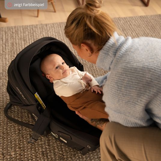 Nuna Babyschale PIPA urbn R 129 ab Geburt bis 13 kg (40 cm - 75 cm) mit Isofix inkl. Sitzverkleinerer & Sonnenverdeck nur 3,3 kg - Cedar