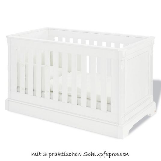 Pinolino Emilia nursery with baby changing unit and 2-door wardrobe