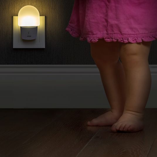 Reer Luce notturna con sensore crepuscolare Nightguide - Bianco