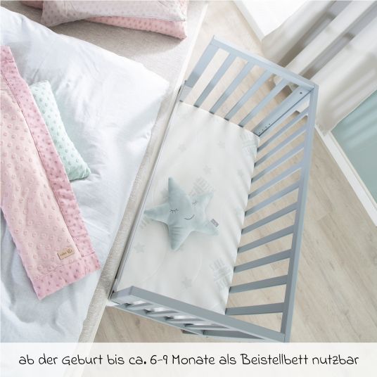 Roba 8-tlg. Beistellbett-Komplett-Set mit Canvas-Barriere, Matratze 90 x 45 cm, Spannbetttuch, Steppbett, Bettwäsche, Schmusetuch & Spieluhr 47 x 99,5 cm - Taupe