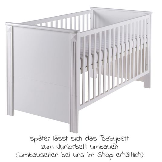 Roba Kinderzimmer Marie mit 3-türigem Schrank, Bett, Wickelkommode - Weiß