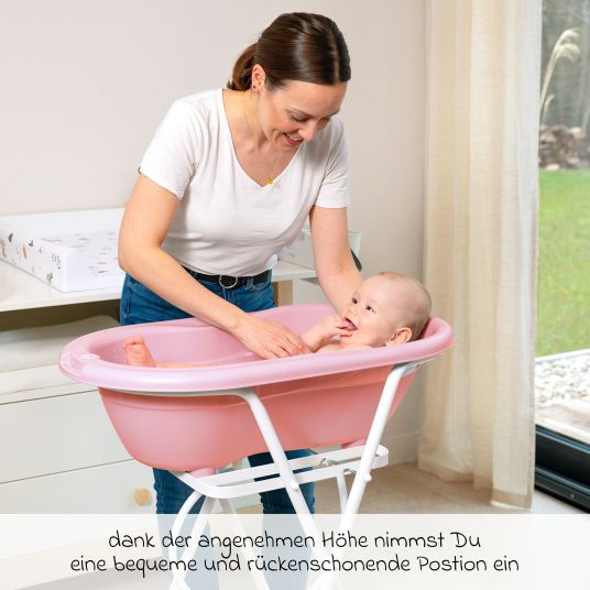 Rotho Babydesign 4-tlg. Badeset / Badestation Top - inkl. Badewanne + Wannenständer + Badeliege + Ablaufschlauch - Soft Rose