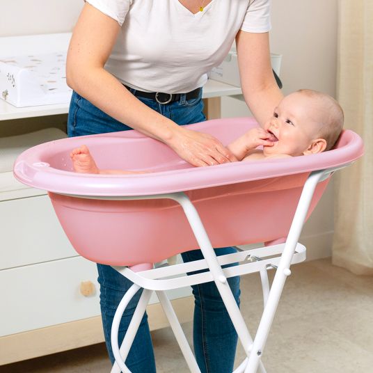 Rotho Babydesign 4-tlg. Badeset / Badestation Top - inkl. Badewanne + Wannenständer + Badeliege + Ablaufschlauch - Soft Rose