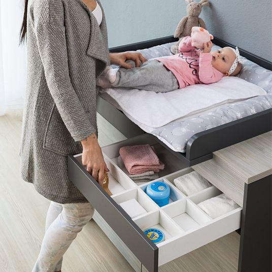 Schardt Camera per bambini Clou con armadio a 3 ante, letto e fasciatoio