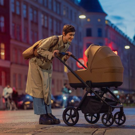 Venicci Babywanne für Sportwagen Claro inkl. Wickeltasche und Regenschutz - Caramel