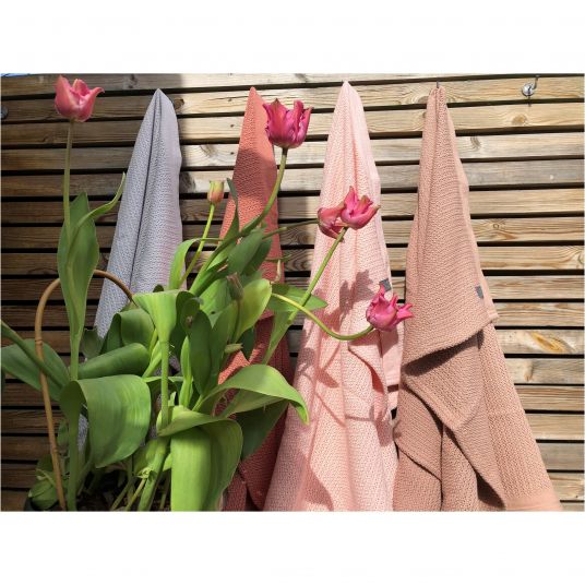 Vinter & Bloom Blanket - Soft Grid - Blush Rose